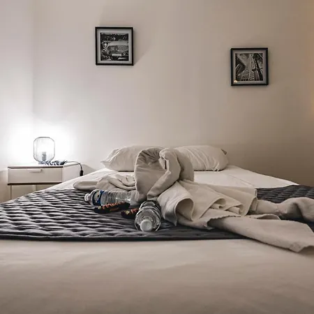 16 Rue De Venise Rdc Appartement Reims